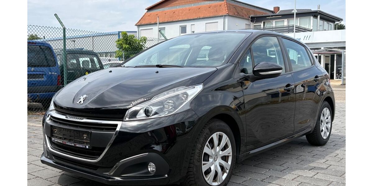 Peugeot 208 66.000 km 7.490 &euro; Reilingen 68799