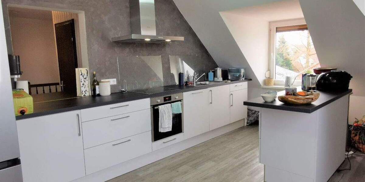 Herrschaftlicher Altbau in ruhiger Lage 3 zimmer