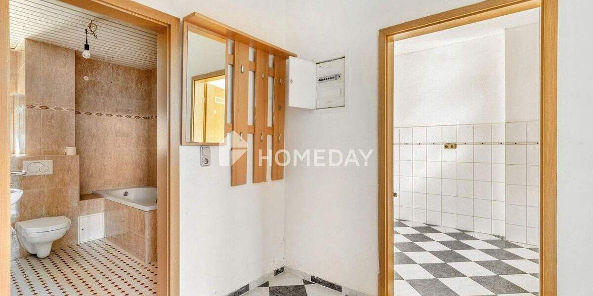 Etagenwohnung Ludwigshafen West - 2 Zimmer, 72 m&sup2;, 155.000&euro; | Angebot:25425717