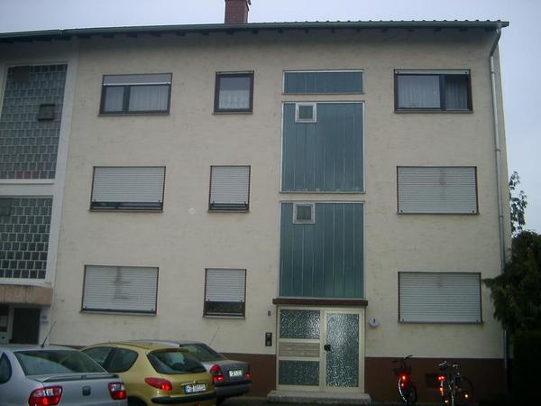 Dachgeschoßwohnung Schwetzingen - 2.5 Zimmer, 35 m&sup2;, 650&euro; | Angebot:26336097