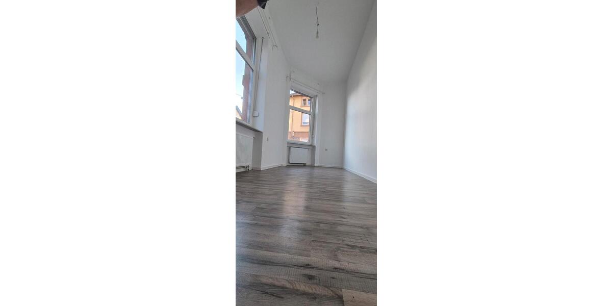 Terrassenwohnung Mannheim Gartenstadt - 5 Zimmer, 120 m&sup2;, 580&euro; | Angebot:26330010