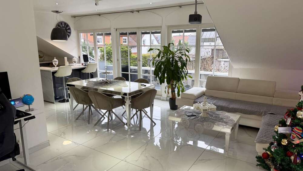 Etagenwohnung Mannheim Gartenstadt - 4 Zimmer, 117 m&sup2;, 450.000&euro; | Angebot:24483932