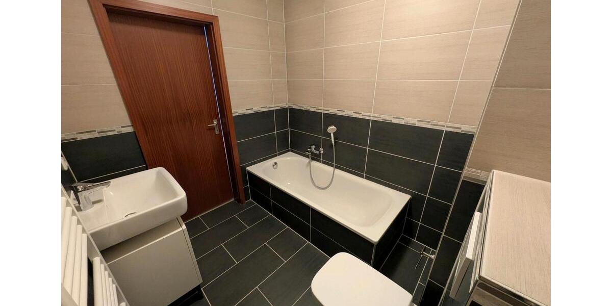 Etagenwohnung Speyer - 3 Zimmer, 81 m&sup2;, 1.000&euro; | Angebot:26357970