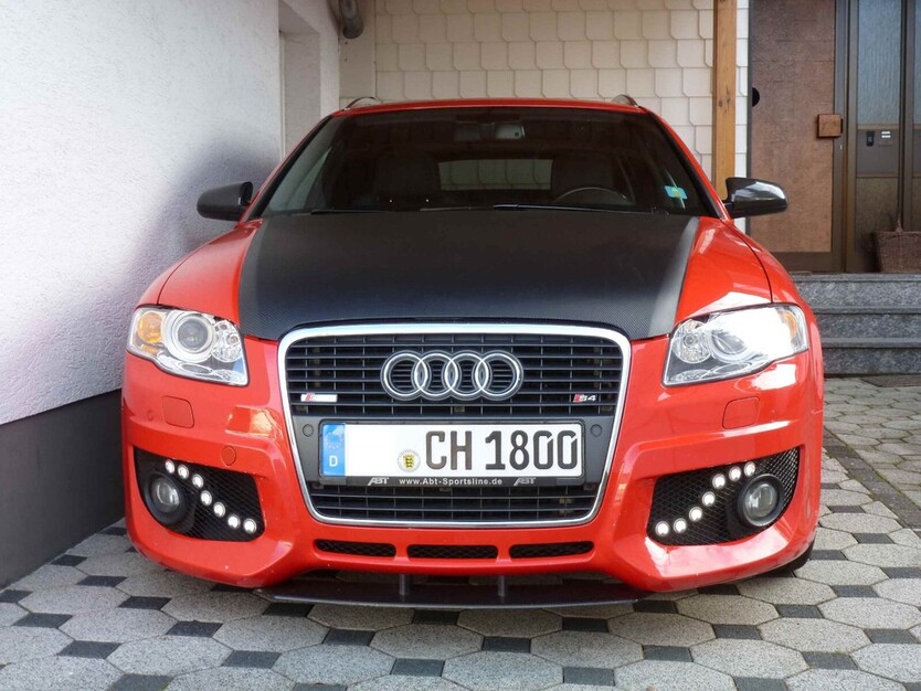 Audi S4 300.000 km 13.400 € Kronau 76709