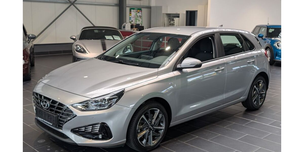 Hyundai i30 93.000 km 14.900 &euro; Weinheim 69469