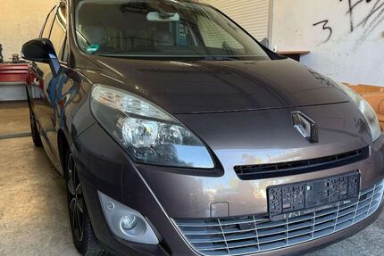 Renault Scenic 248.900 km 2.999 &euro; Hockenheim 68766