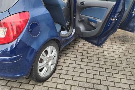 Opel Corsa 183.000 km 800 &euro; hemsbach 69502