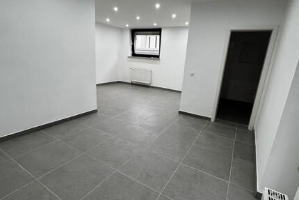 2,5 Zimmerwohnung im Erdgeschoss in Wallstadt mit Gartenanteil 2.5 zimmer