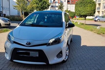 Toyota Yaris 129.888 km 9.800 &euro; Ludwigshafen 67071
