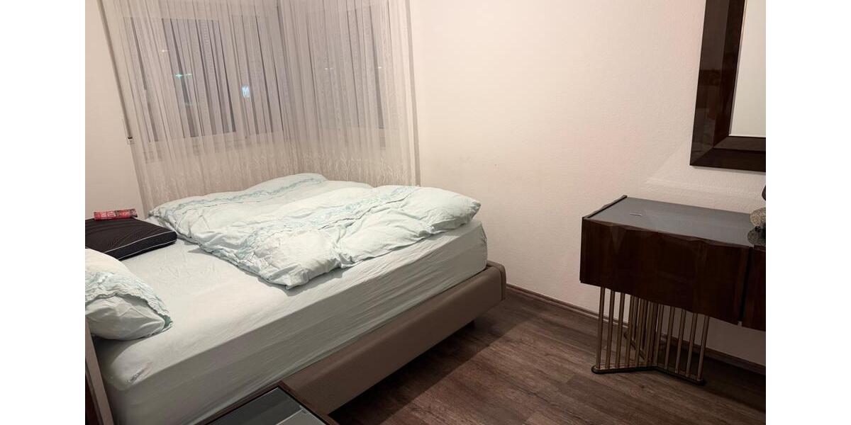 Etagenwohnung Ludwigshafen am Rhein Edigheim - 3 Zimmer, 95 m&sup2;, 1.300&euro; | Angebot:26697702