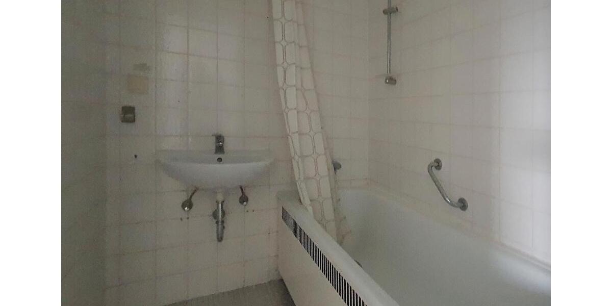 Etagenwohnung Mannheim Neckarstadt-Ost - 3 Zimmer, 72 m&sup2;, 850&euro; | Angebot:26489772
