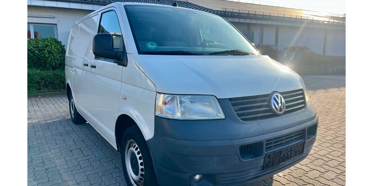 VW T5 Transporter 193.000 km 11.990 &euro; Eppelheim 69214