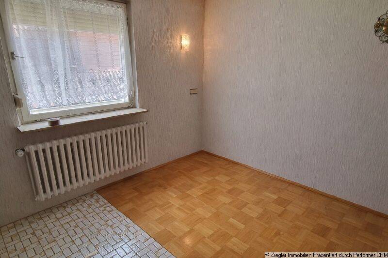 Mehrfamilienhaus, Wohnhaus Edingen-Neckarhausen Neckarhausen - 5 Zimmer, 131 m&sup2;, 395.000&euro; | Angebot:26841045