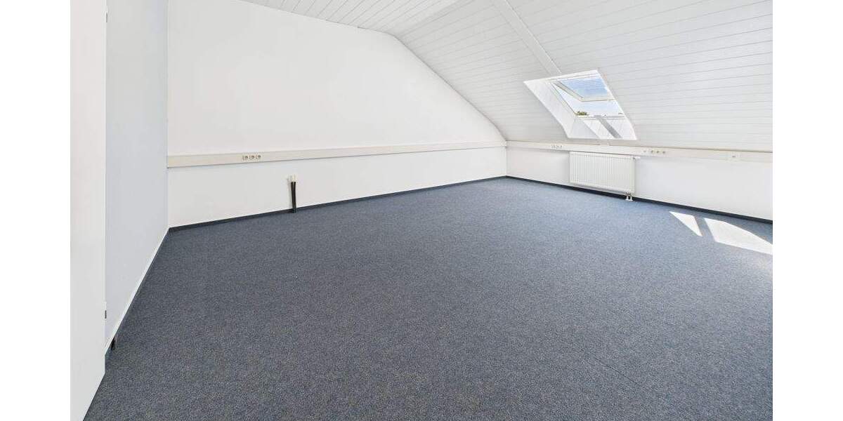 Repräsentatives, neuwertiges Bürohaus in zentraler Lage von Mannheim-Friedrichsfeld zimmer