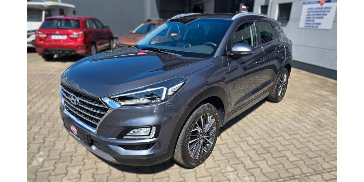 Hyundai TUCSON 96.948 km 17.990 &euro; Sandhausen 69207