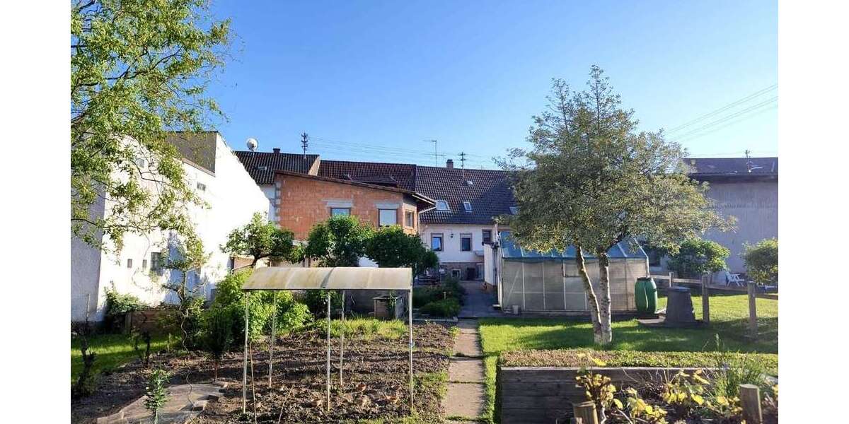 Einfamilienhaus Östringen-Odenheim Odenheim - 13 Zimmer, 294 m&sup2;, 349.000&euro; | Angebot:26274569