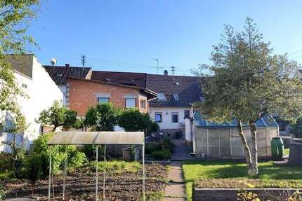 Haus Östringen-Odenheim Odenheim - 13 Zimmer, 294 m&sup2;, 349.000&euro; | Angebot:26274569