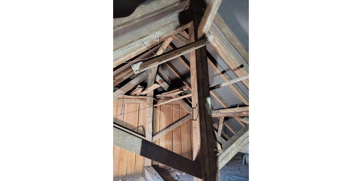 Einfamilienhaus Eschelbronn - 240.000&euro; | Angebot:27081453