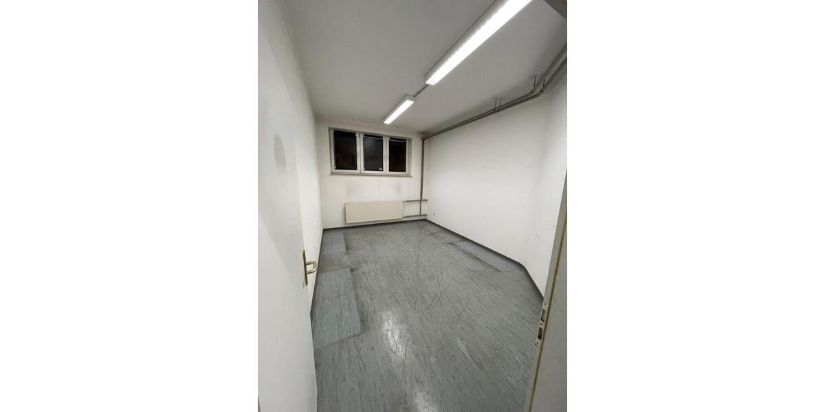 Gewerbeobjekt Fürth - 2.000&euro; | Angebot:23222034