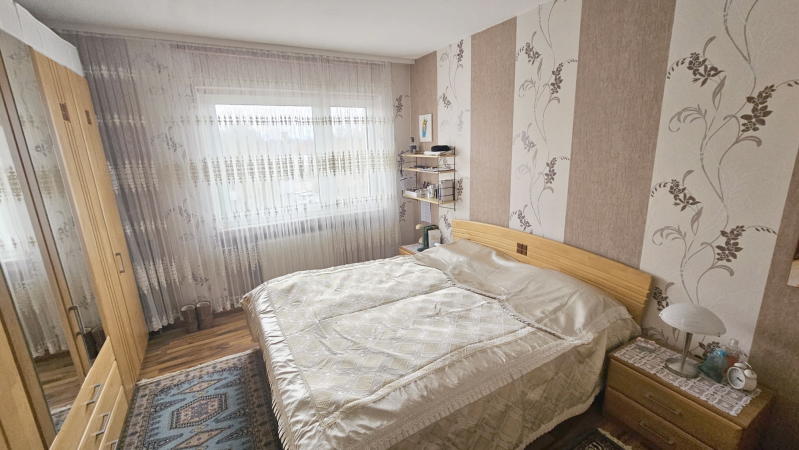 ObjNr:19635 - Sehr gepflegte 4-Zi. ETW mit Balkon und PkW-Stellplatz in FT-Mörsch 4 zimmer