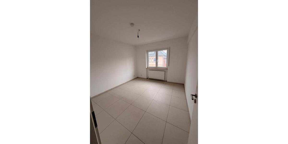 Etagenwohnung Ludwigshafen am Rhein Edigheim - 2 Zimmer, 54 m&sup2;, 730&euro; | Angebot:26143287