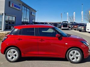 Suzuki Swift 1.2 Hybrid MT Comfort 4.800 km 18.690 &euro; Obrigheim-Asbach 74847