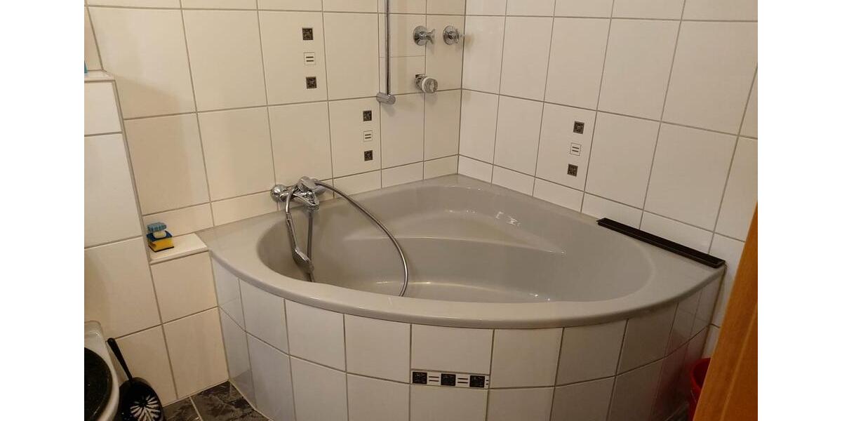Etagenwohnung Ludwigshafen am Rhein Edigheim - 5 Zimmer, 110 m&sup2;, 320.000&euro; | Angebot:26990513
