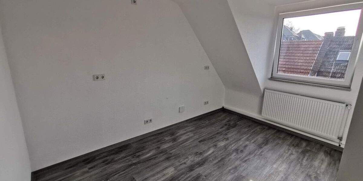 Etagenwohnung Mannheim Neckarstadt - 2 Zimmer, 53 m&sup2;, 695&euro; | Angebot:25571114