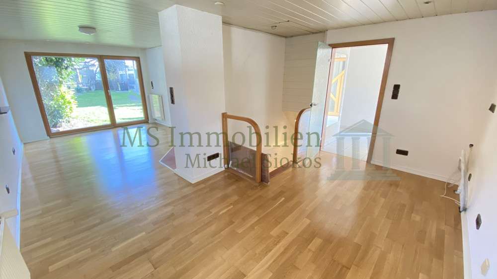 Haus zum Mieten in Lampertheim 900 € 91.46 m² 2 zimmer
