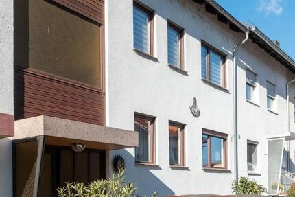 Haus Mannheim Rheinau - 8 Zimmer, 263 m&sup2;, 599.000&euro; | Angebot:26057572