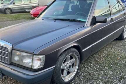 Mercedes-Benz 190 88.000 km 3.950 &euro; Viernheim 68519