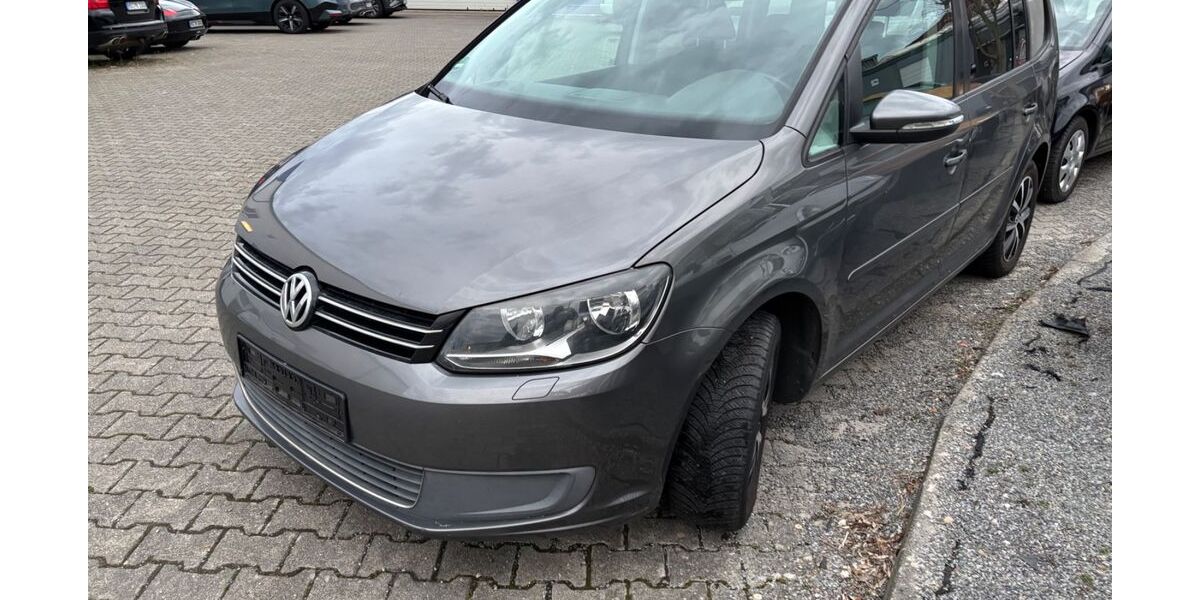 VW Touran 372.650 km 3.340 &euro; Eppelheim 69214
