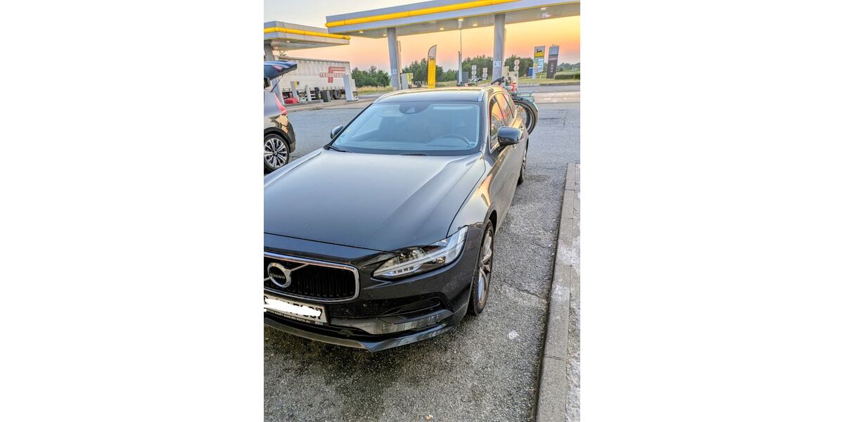 Volvo V90 96.000 km 22.890 &euro; Mühlhausen 69242