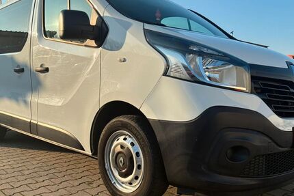 Renault Trafic 166.798 km 8.900 &euro; mannheim 68219