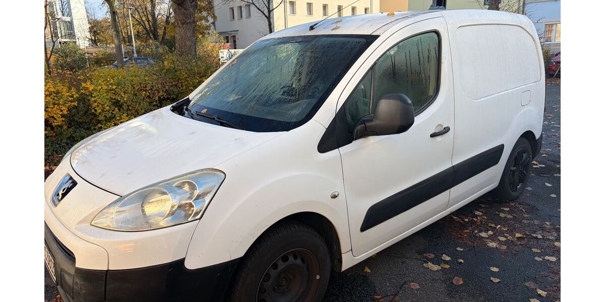 Peugeot Partner 235.000 km 2.900 € Mannheim 68259