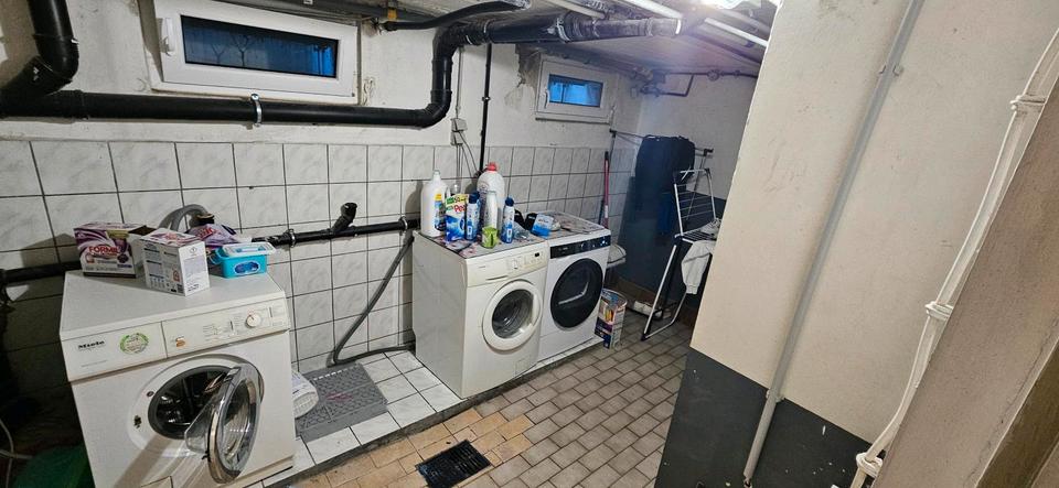 2 Familienhaus Ma-Feudenheim Top Lage Balkon Garten Terrasse 8 zimmer