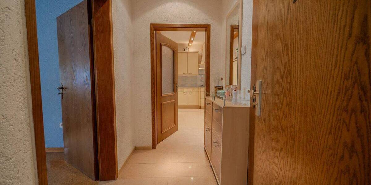 Mehrfamilienhaus, Wohnhaus Ludwigshafen am Rhein Oppau - 7 Zimmer, 227 m&sup2;, 485.000&euro; | Angebot:26616725