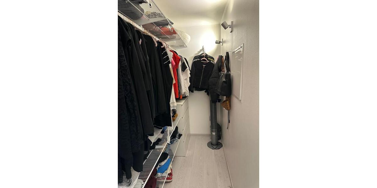 Etagenwohnung Ludwigshafen am Rhein Rheingönheim - 2.5 Zimmer, 65 m&sup2;, 185.000&euro; | Angebot:25475265