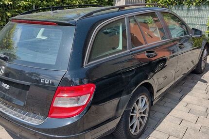 Mercedes C 200