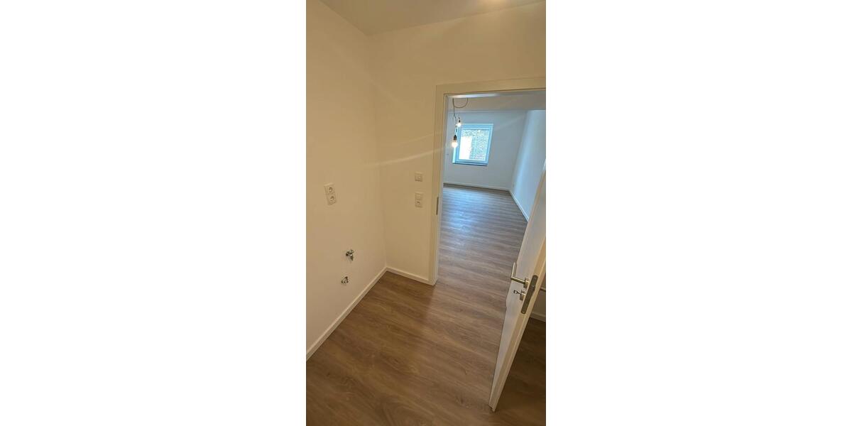 Erdgeschoßwohnung Mannheim Hochstätt - 2.5 Zimmer, 55 m&sup2;, 950&euro; | Angebot:26398179
