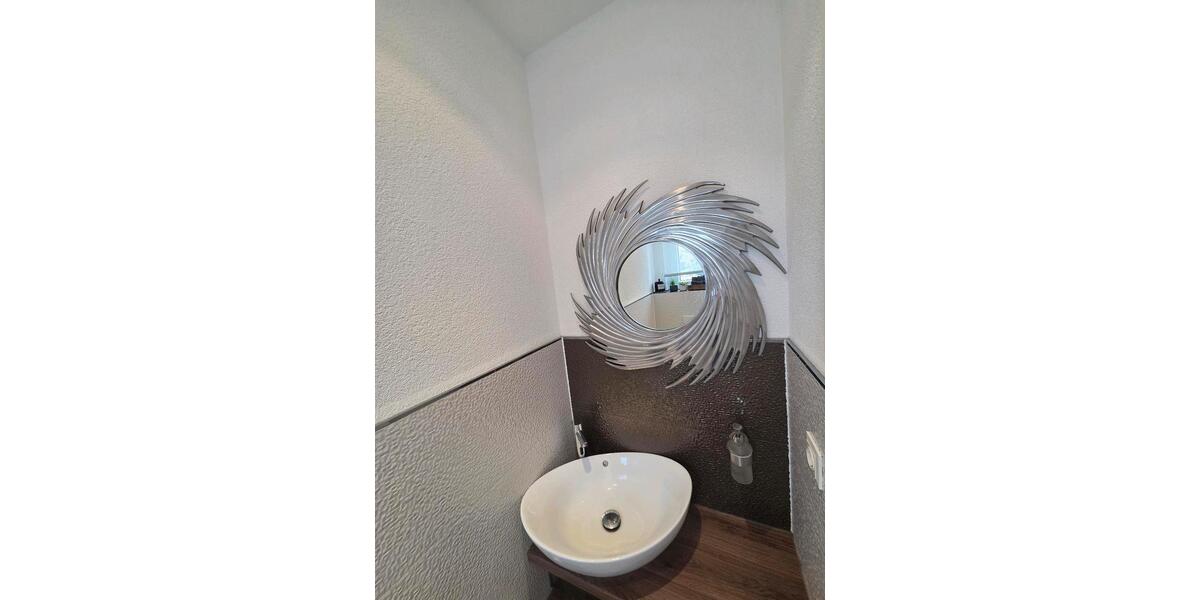 Reihenhaus Laudenbach - 5 Zimmer, 141 m&sup2;, 555.000&euro; | Angebot:27098153