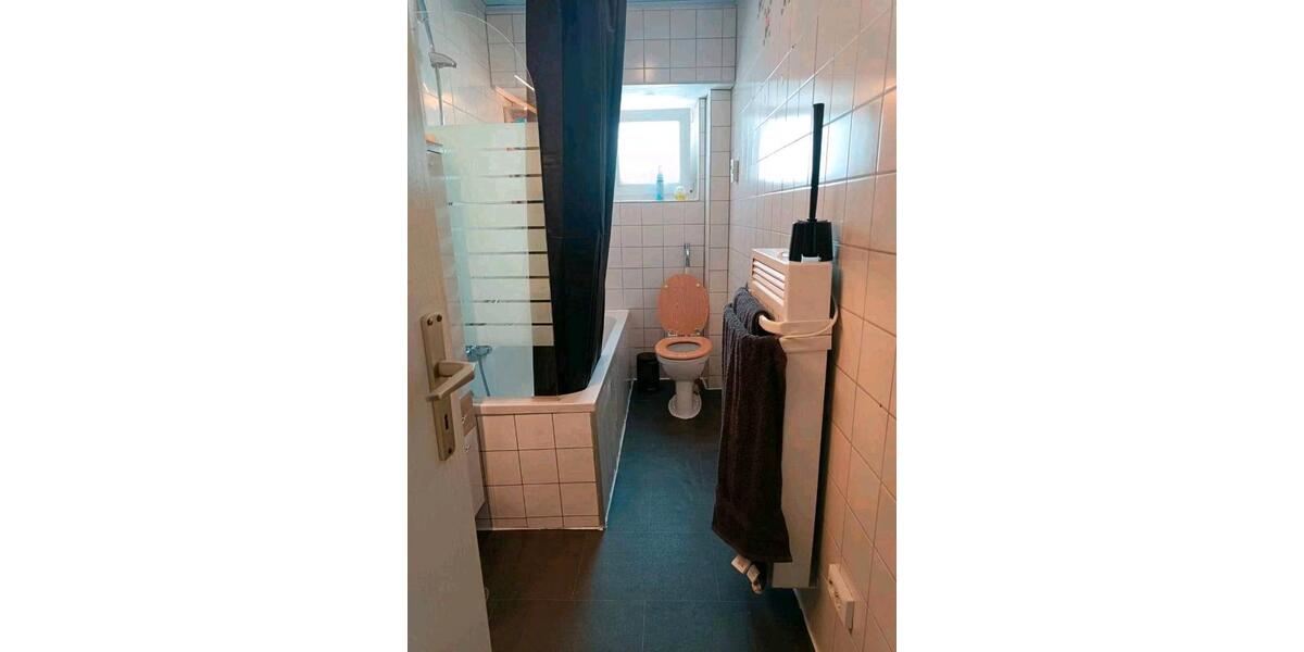 Etagenwohnung Mannheim Käfertal - 3 Zimmer, 67 m&sup2;, 1.200&euro; | Angebot:26325771