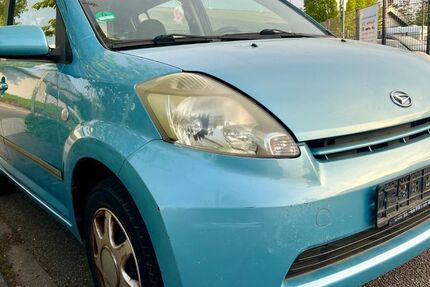 Daihatsu Sirion 132.000 km 1.990 &euro; Eppelheim 69214