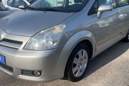 Toyota Corolla Verso 84.536 km 6.497 &euro; Walldorf 69190