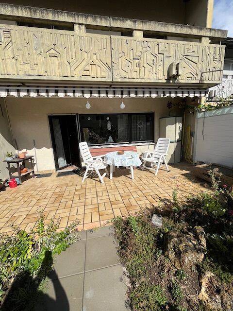TOP gepflegtes Reihenmittelhaus, voll ausgebaut, 6 Zimmer, Garten, Garage, Stellplatz...