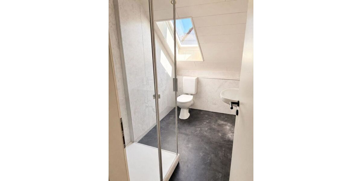 5-ZimmerDachgeschosswohnung mit Balkon in Heidelberg - Appartement Heidelberg Neuenheim | Angebot:27313803