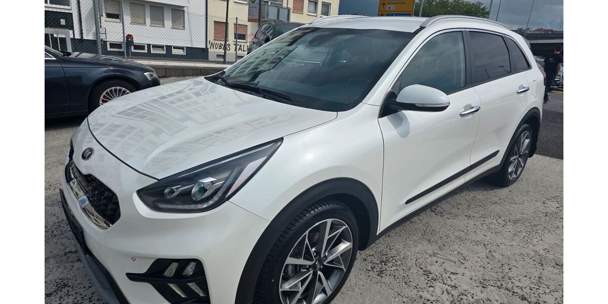 Kia Niro 26.000 km 18.990 € Mannheim 68159