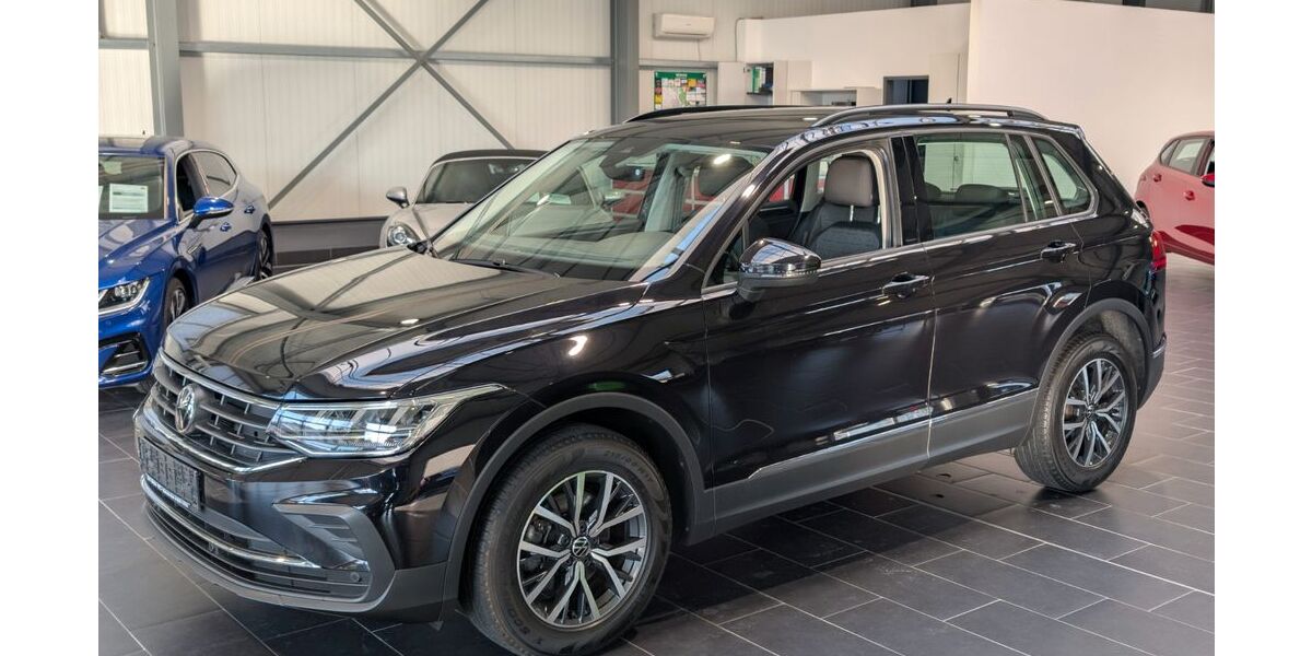 VW Tiguan 53.000 km 28.900 &euro; Weinheim 69469