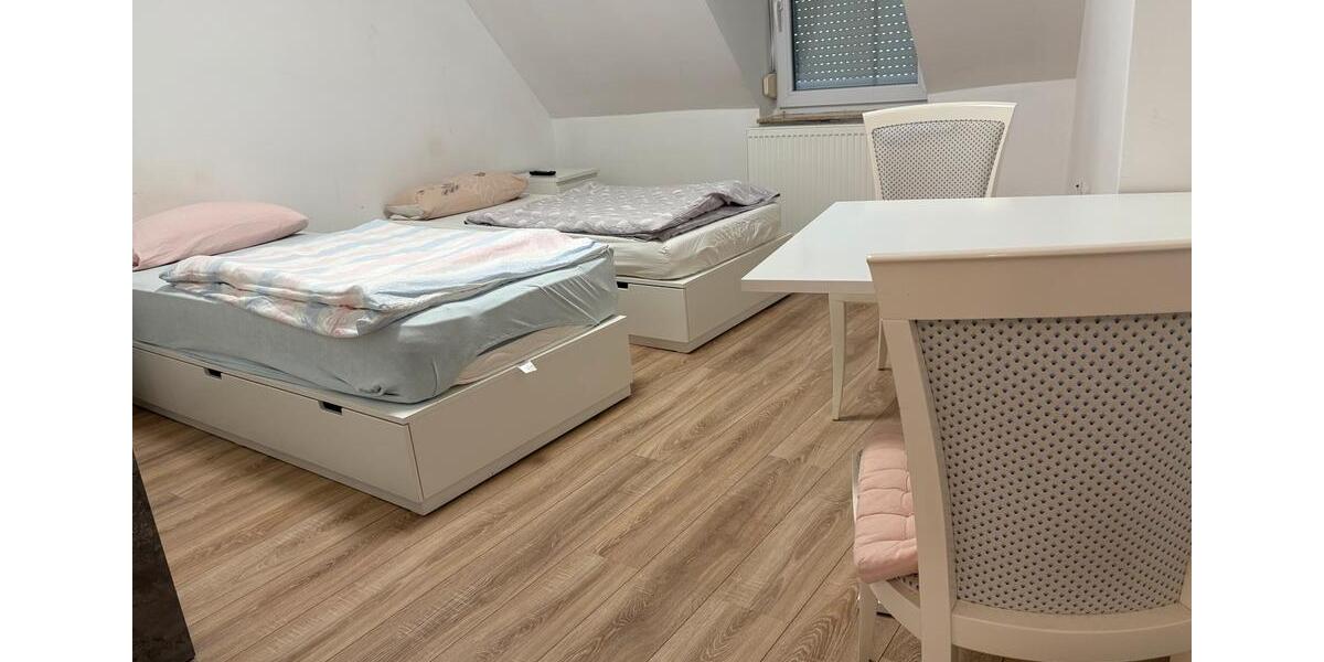 Etagenwohnung Ludwigshafen am Rhein Mundenheim - 3 Zimmer, 80 m&sup2;, 1.360&euro; | Angebot:26424485