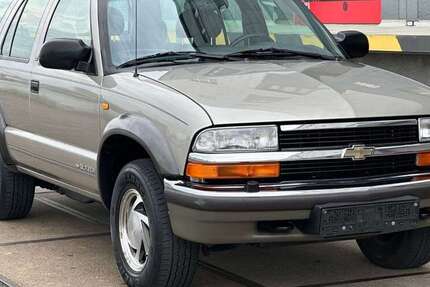 Chevrolet Blazer 150.000 km 9.497 &euro; Mannheim 68169